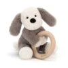 Jellycat Knuffel Rammelaar Hond Shooshu Puppy Wooden Ring Toy